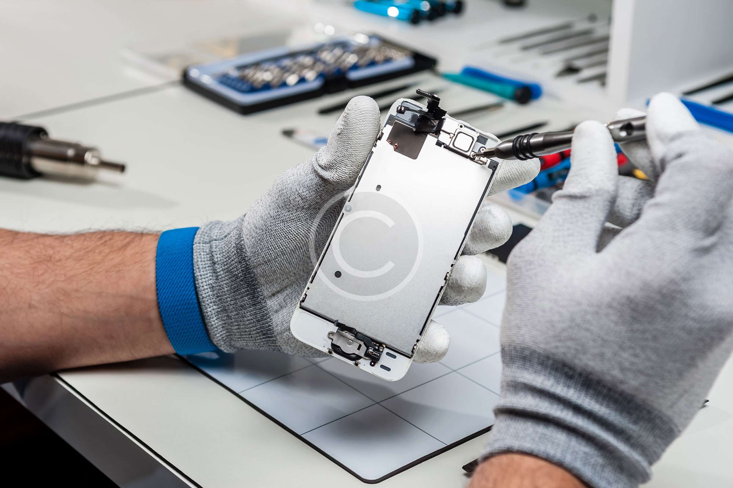 ¿Reparar o reemplazar su teléfono antiguo? Cómo decidir