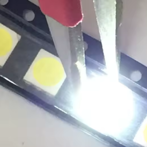 LED SMD Retroiluminación TV LCD 3V 20ma Blanco Frío